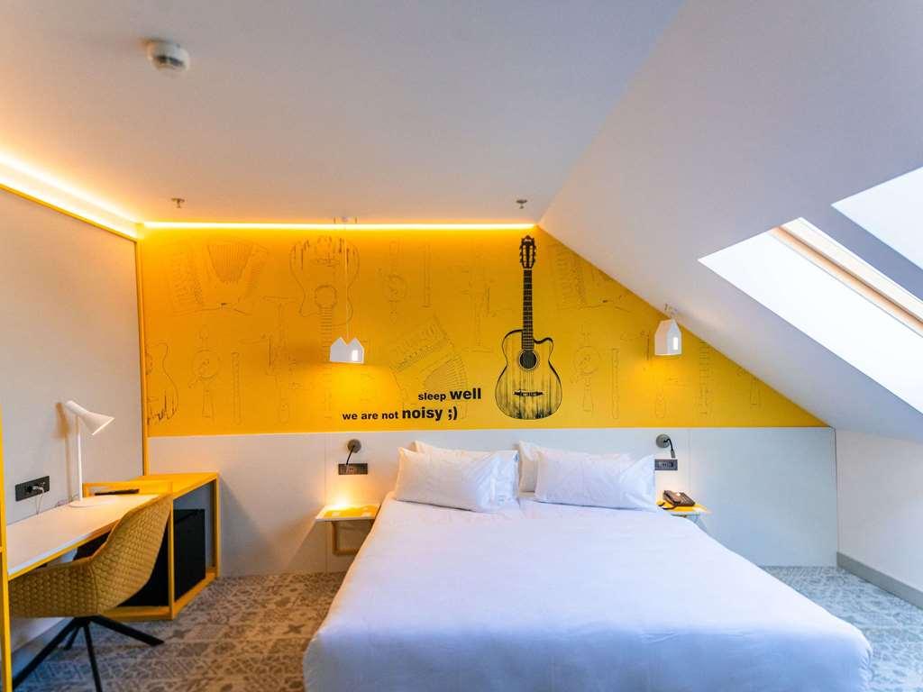 Hotel Ibis Styles Sibiu Arsenal Zimmer foto