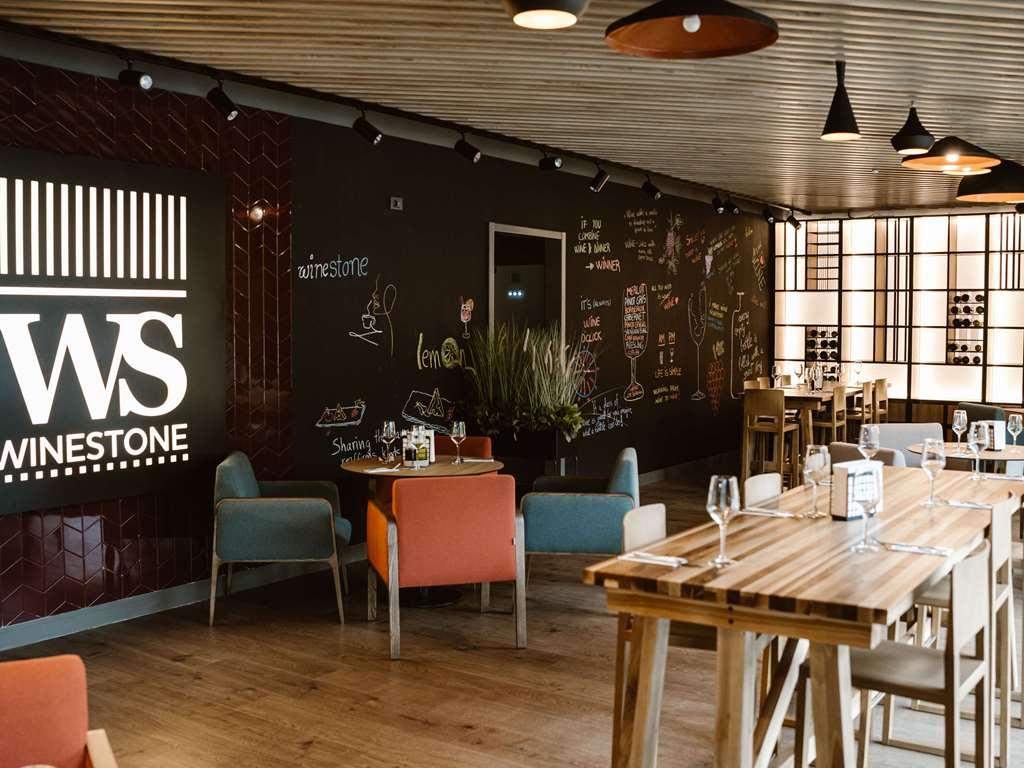 Hotel Ibis Styles Sibiu Arsenal Restaurant foto