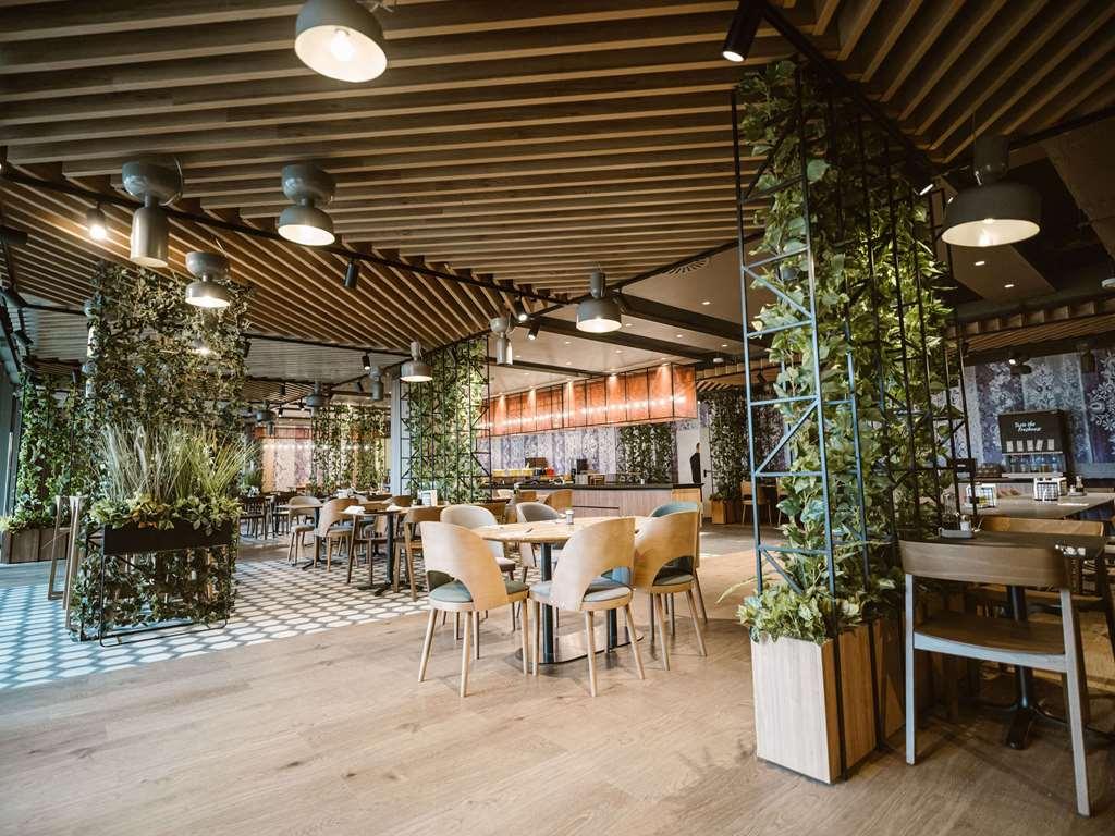 Hotel Ibis Styles Sibiu Arsenal Restaurant foto