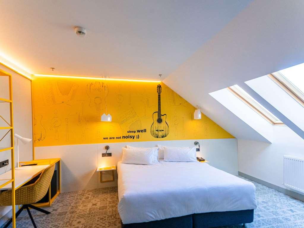 Hotel Ibis Styles Sibiu Arsenal Zimmer foto